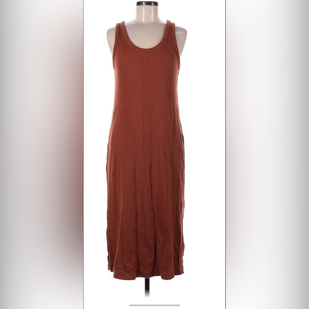 Elegant Rust Orange Sleeveless Dress